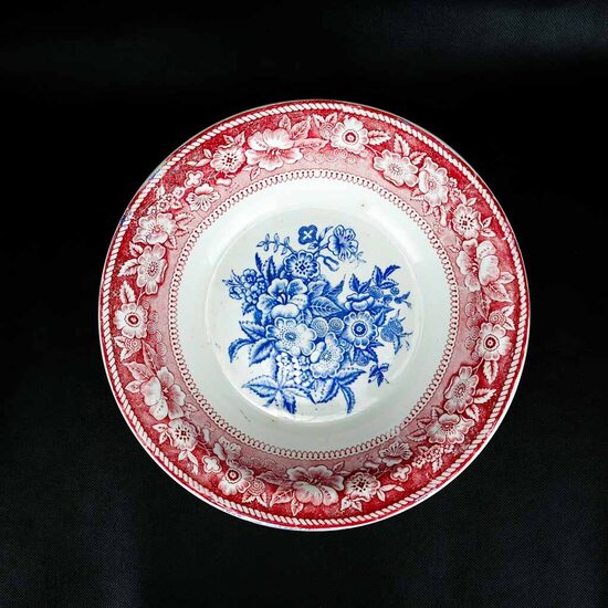 Kuzņecova fajansa salātu bļoda 